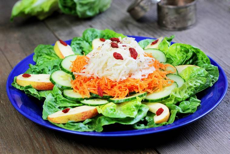 Mehr Salate und Rohkost essen - Tipps
