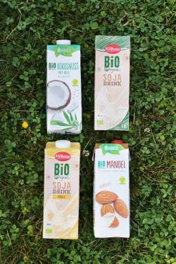 Lidl-Test: Welche Bio Pflanzenmilch schmeckt uns am besten?