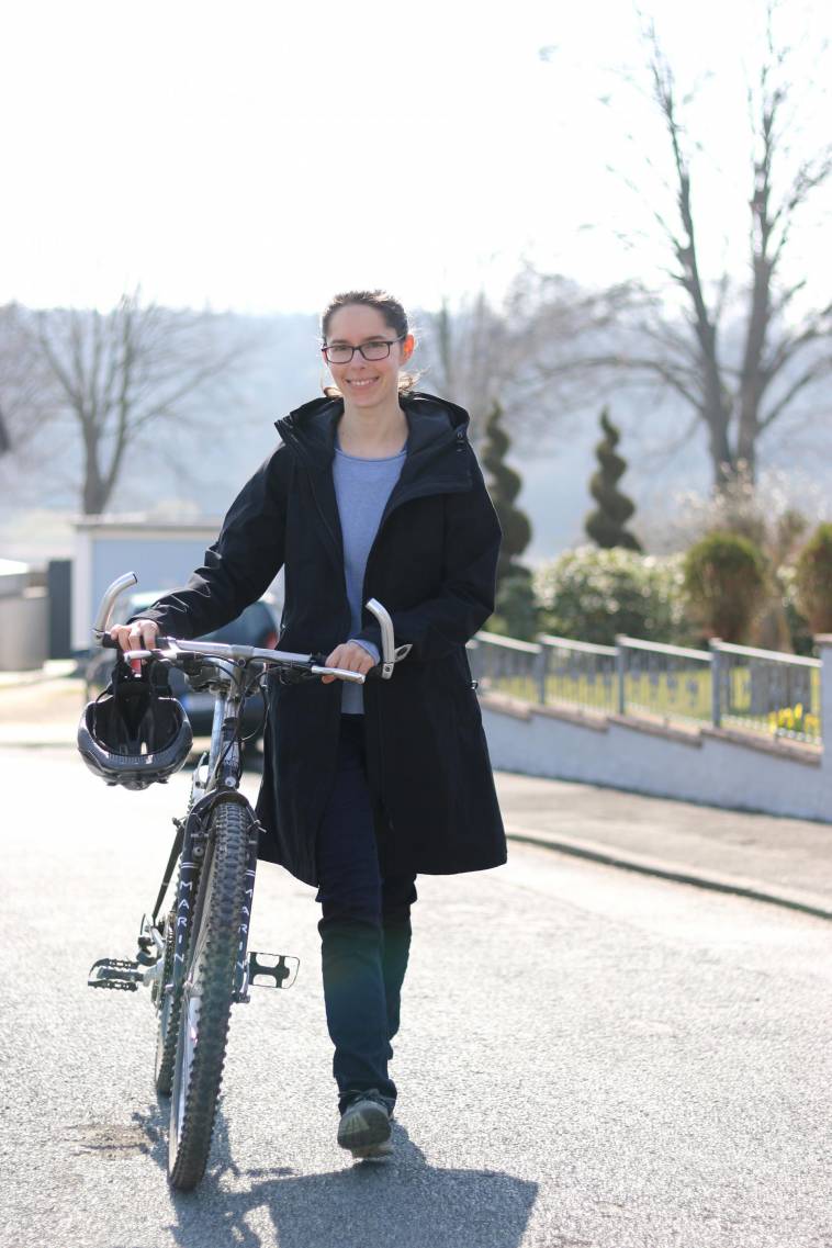 Fahrrad fahren, Geld und CO₂ sparen, gemütliche Fahrrad-Kleidung
