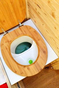 Erfahrung mit unserer Trocken-Trenn-Toilette: Familienbericht
