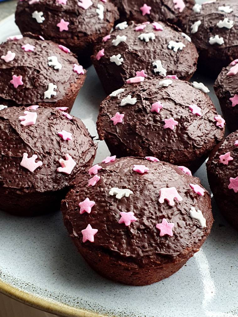 Schokoladenmuffins bei Unverträglichkeiten (Gluten, Milch, Ei, Haselnüsse, Soja) – veganes und glutenfreies Rezept