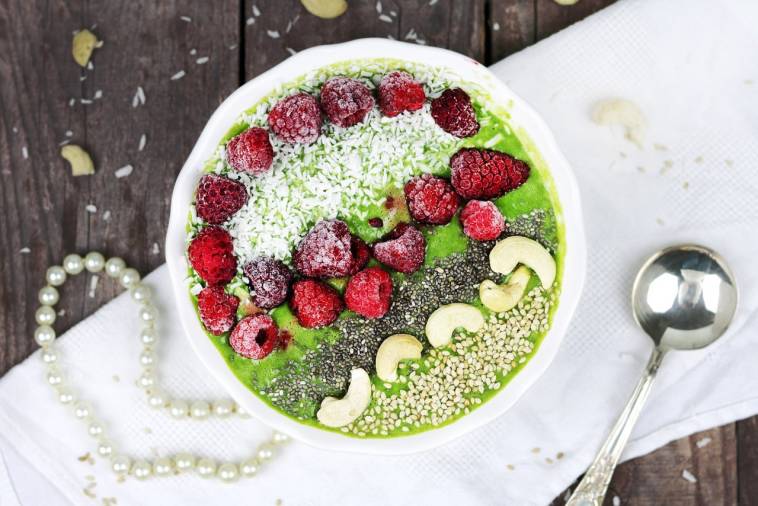 Veganes Rezept: Green Smoothie Bowl