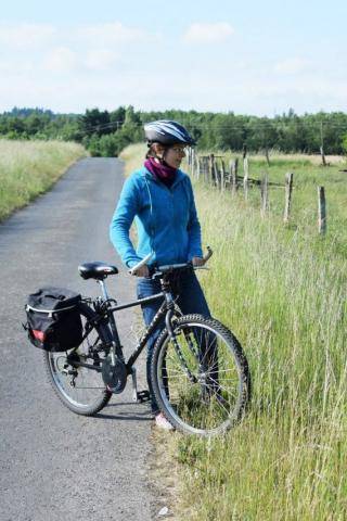 Ausflug mit dem Fahrrad und Kindersitz in die Natur!