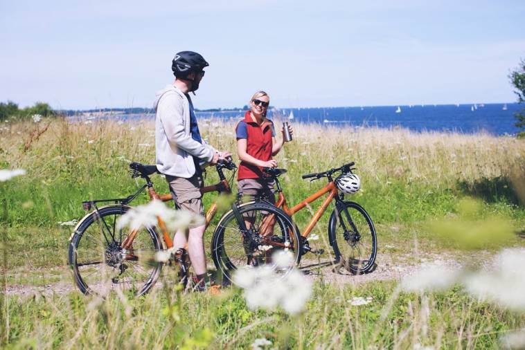 Mit dem my Boo Bambusfahrrad in der Natur unterwegs