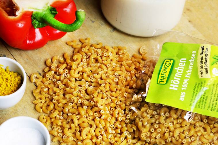 Kichererbsen-Hörnchen von Rapunzel für den glutenfreien veganen Nudelsalat
