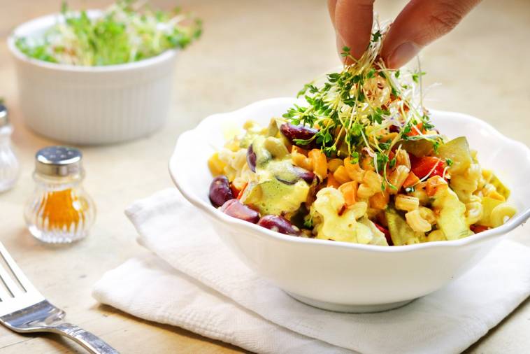 Kichererbsen-Hörnchen von Rapunzel für den glutenfreien veganen Nudelsalat