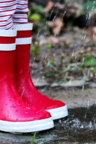 Kindergummistiefel aus Naturkautschuk im Test