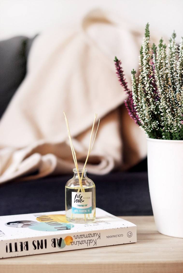 Wohndecke aus Bio-Baumwolle und Diffuser