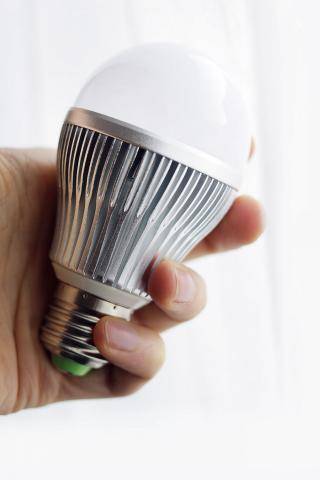 Energie sparen - mit viel Licht im Raum!