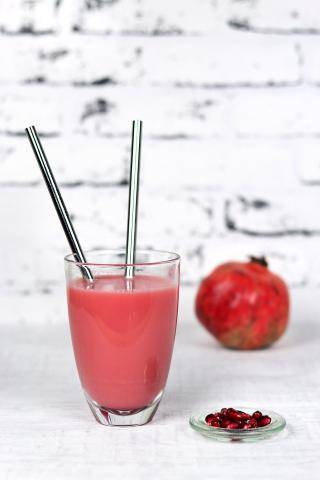 Hochwertiger Saft ohne Entsafter: Granatapfel küsst Apfel