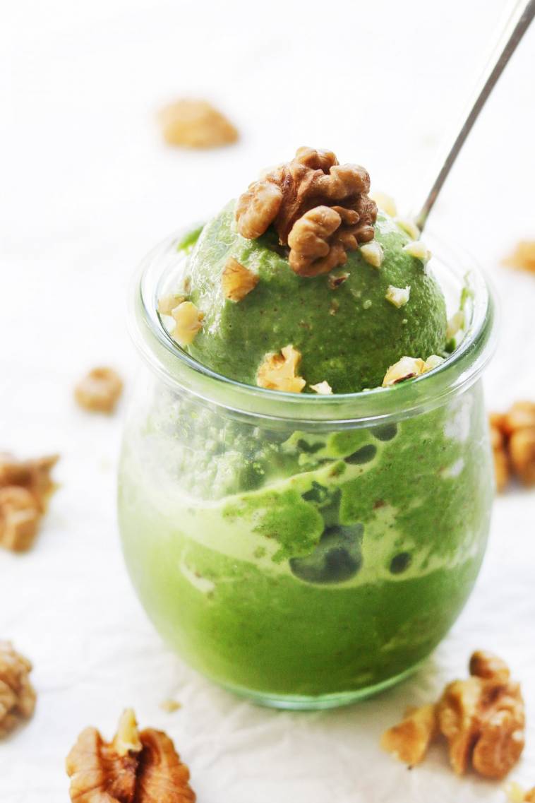 Dolce Bacio Eiscremebereiter von Klarstein - gesundes veganes Eis mit Spinat und Grünkohl